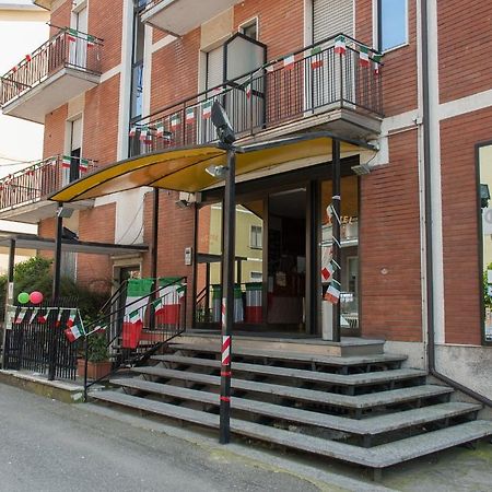 Vip Hotel ピアチェンツァ エクステリア 写真